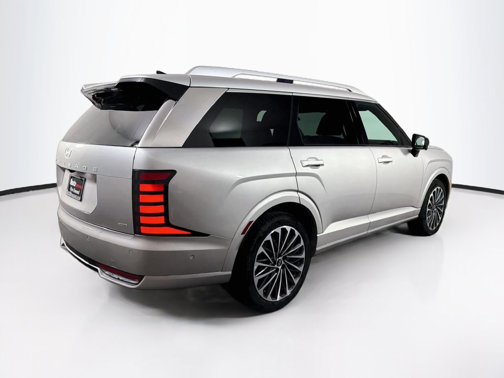 Used 2026 Hyundai Palisade Calligraphy AWD/4WD image 7