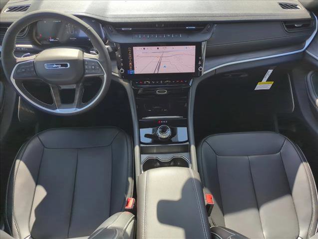 New 2026 Jeep Grand Cherokee L Limited RWD image 9