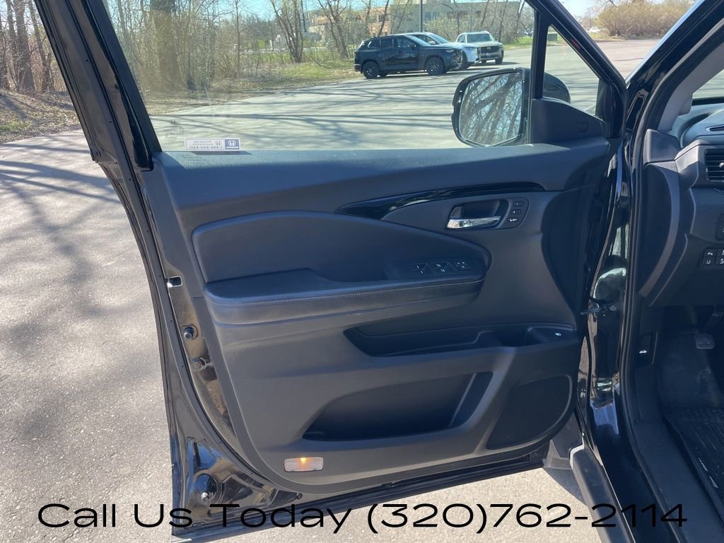 Used 2018 Honda Ridgeline RTL-E image 15