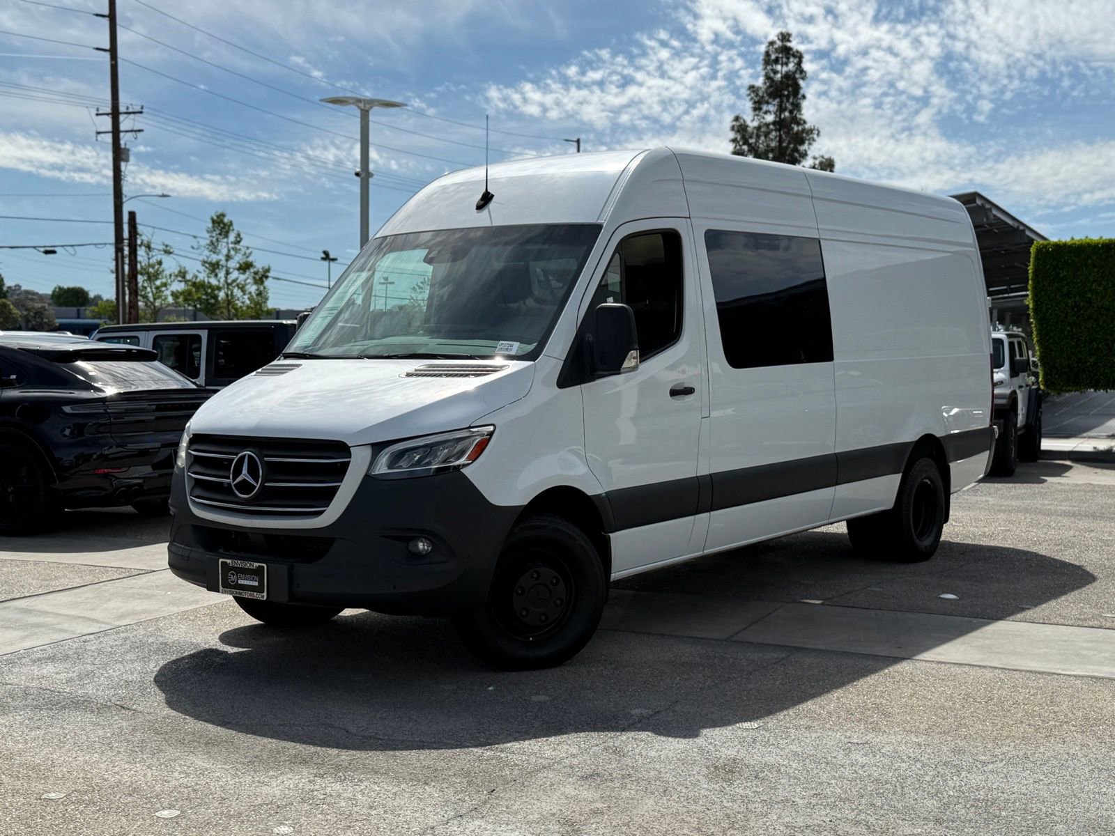 Used 2019 Mercedes-Benz Sprinter 170 image 2