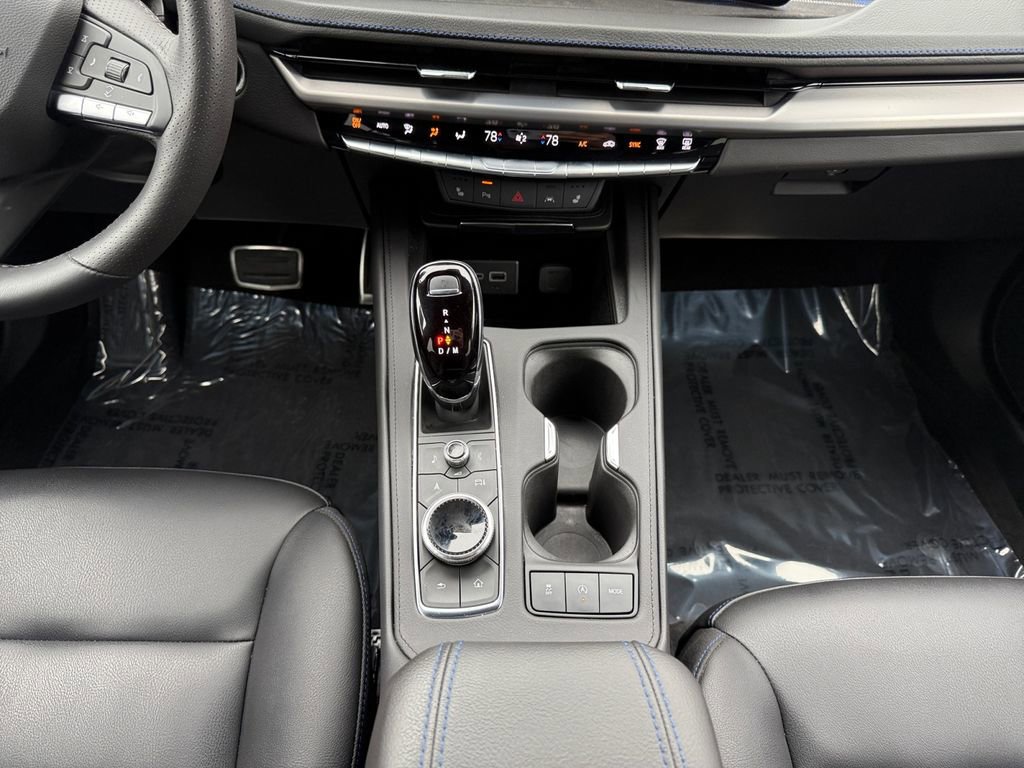 Certified 2024 Cadillac XT4 Sport w/ Cold Weather Package image 15