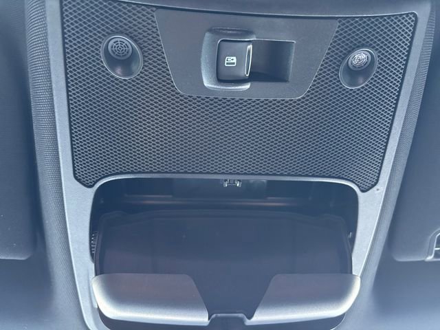 Used 2021 Ford F350 Platinum w/ Tremor Off-Road Package image 30