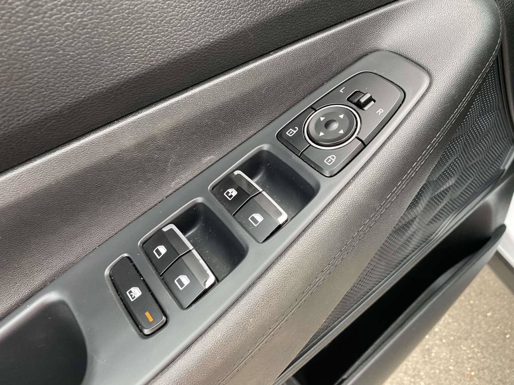 Certified 2022 Hyundai Santa Fe SE FWD image 16
