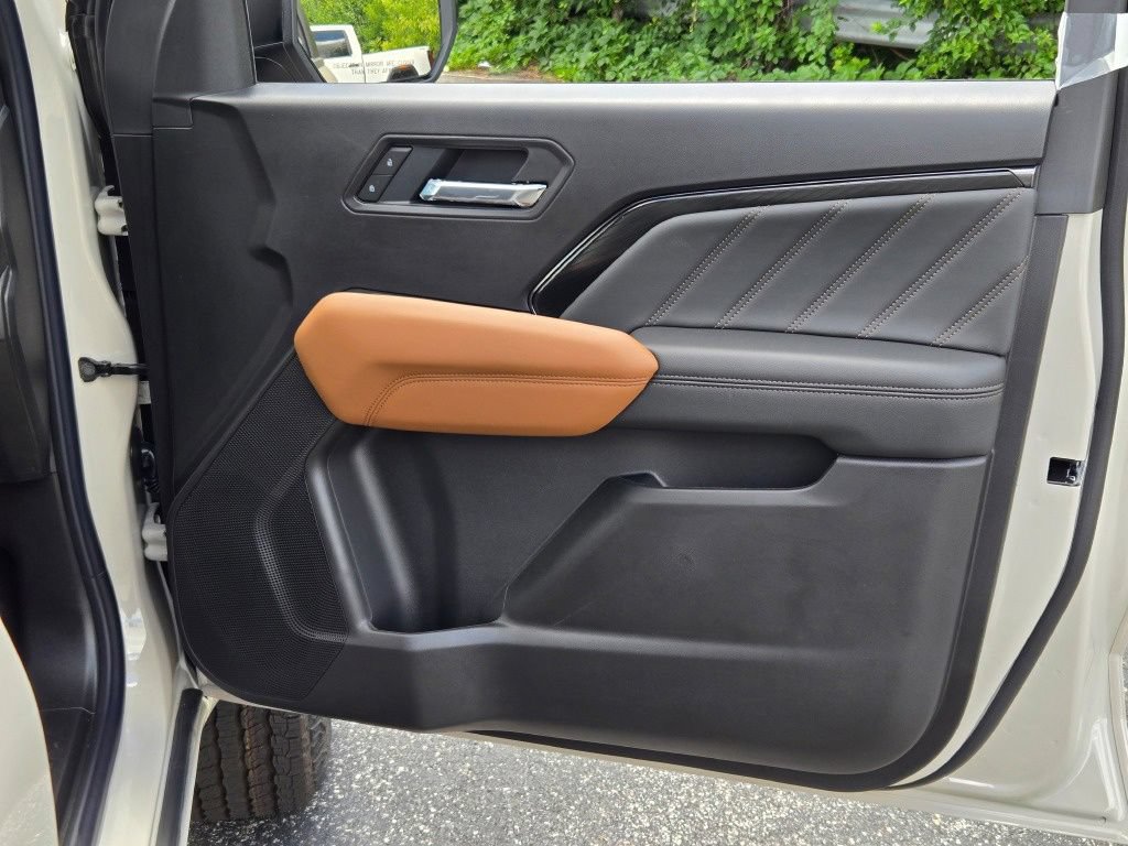 New 2026 GMC Canyon AT4 w/ AT4 Premium Package AWD/4WD image 15