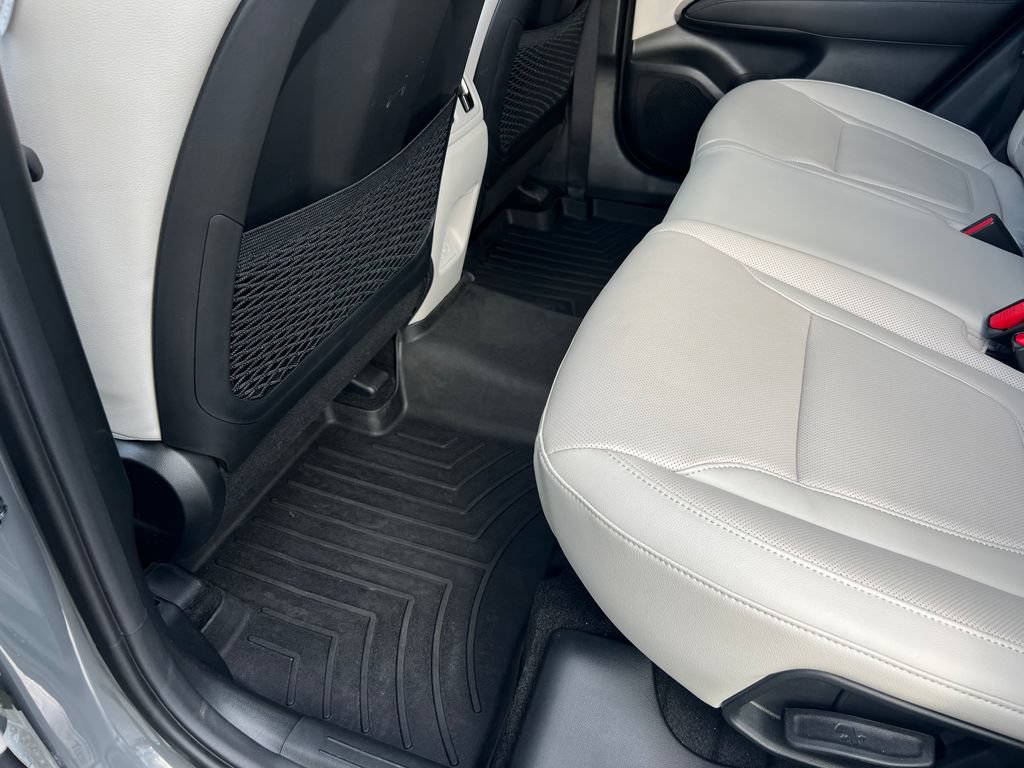 Used 2025 Hyundai Tucson Limited AWD/4WD image 13