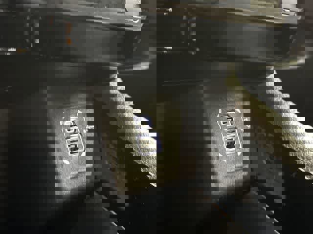 Used 2025 Jeep Compass Limited image 25