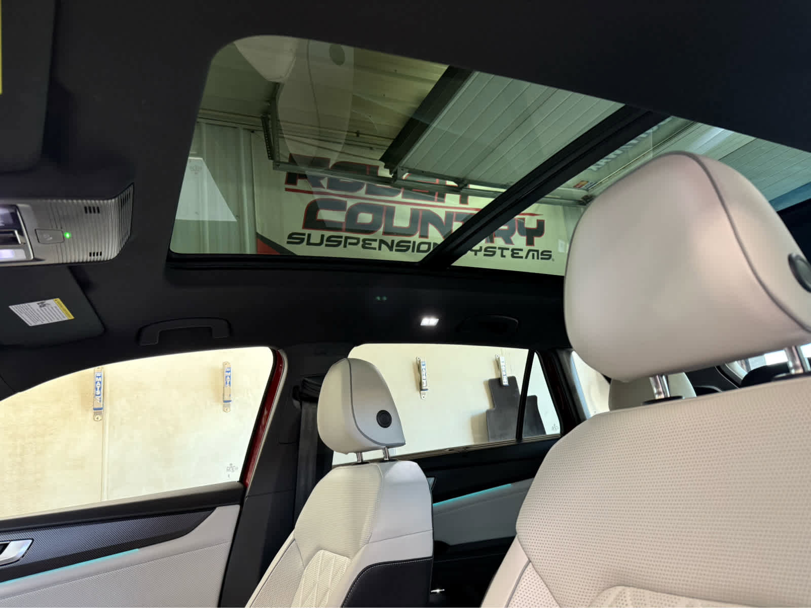 Used 2024 Volkswagen Atlas Cross Sport SEL Premium R-Line image 12