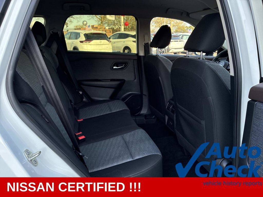 Certified 2023 Nissan Rogue SV AWD/4WD image 11