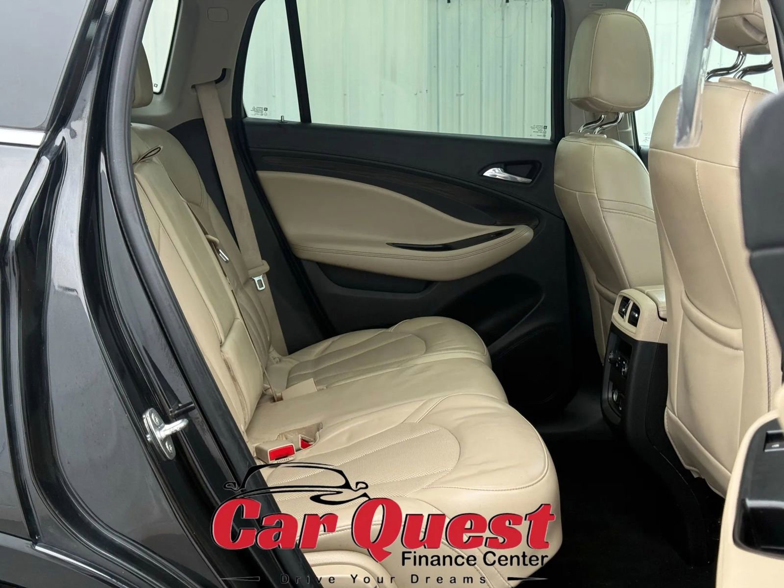 Used 2019 Buick Envision Essence image 16