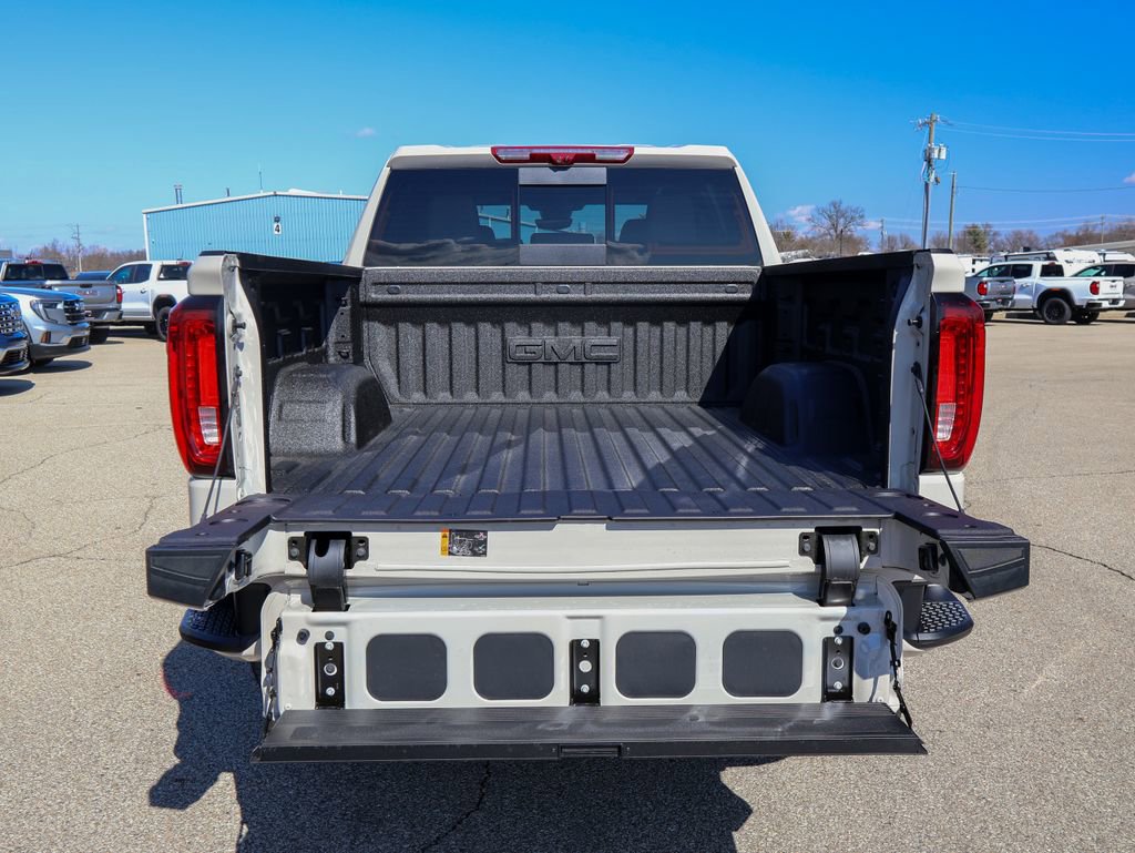 New 2026 GMC Sierra 1500 AT4 w/ AT4 Premium Package image 5