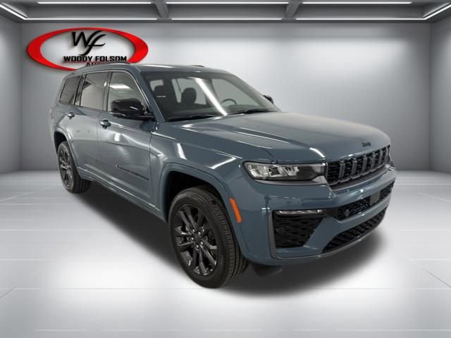 New 2026 Jeep Grand Cherokee L Limited AWD/4WD image 3