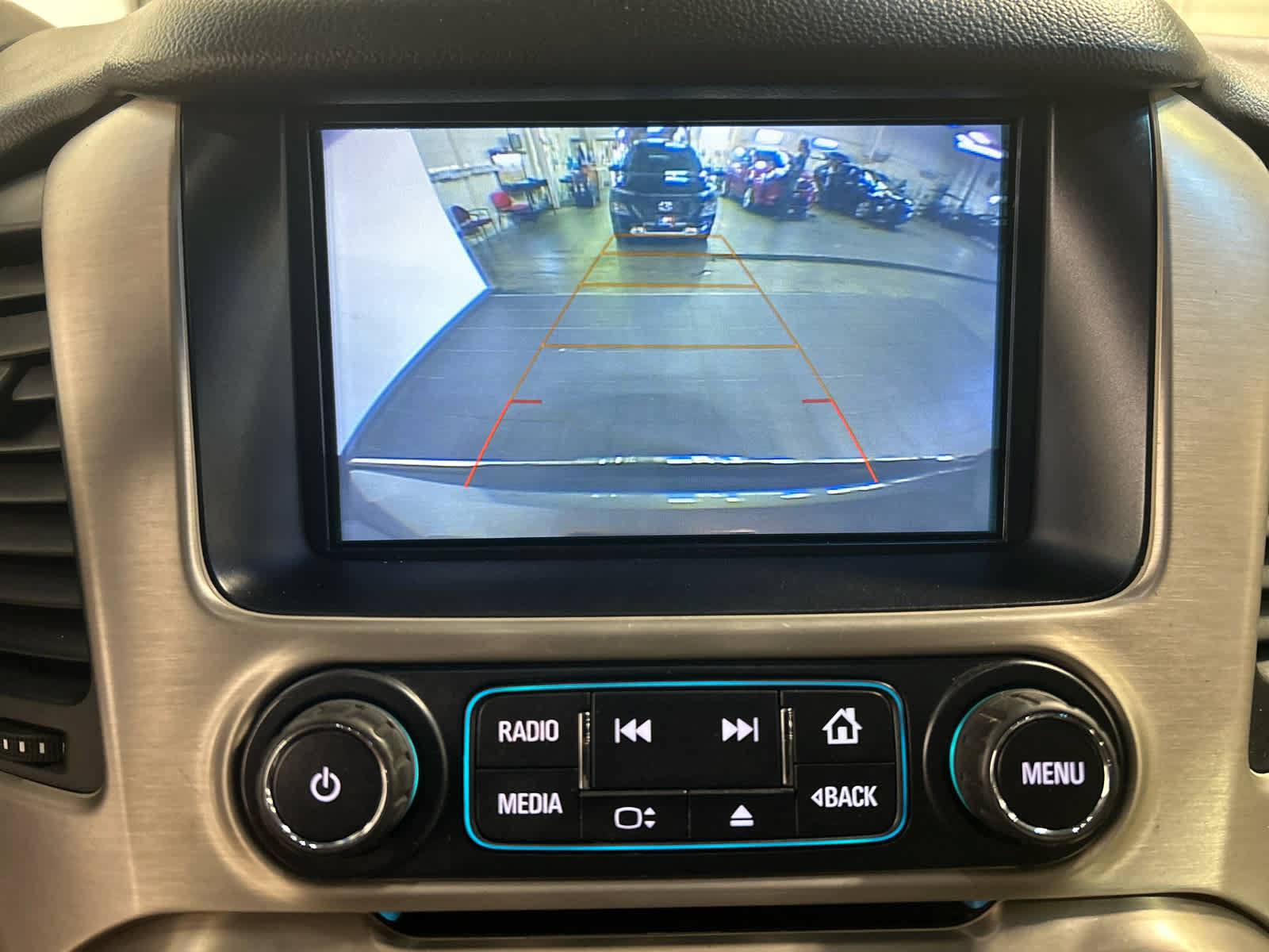 Used 2020 GMC Yukon Denali w/ Denali Premium Package AWD/4WD image 5