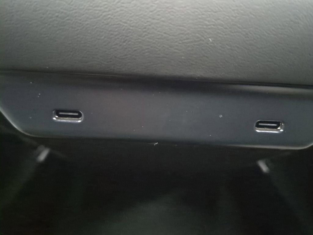 Used 2024 Tesla Model 3 Performance image 17