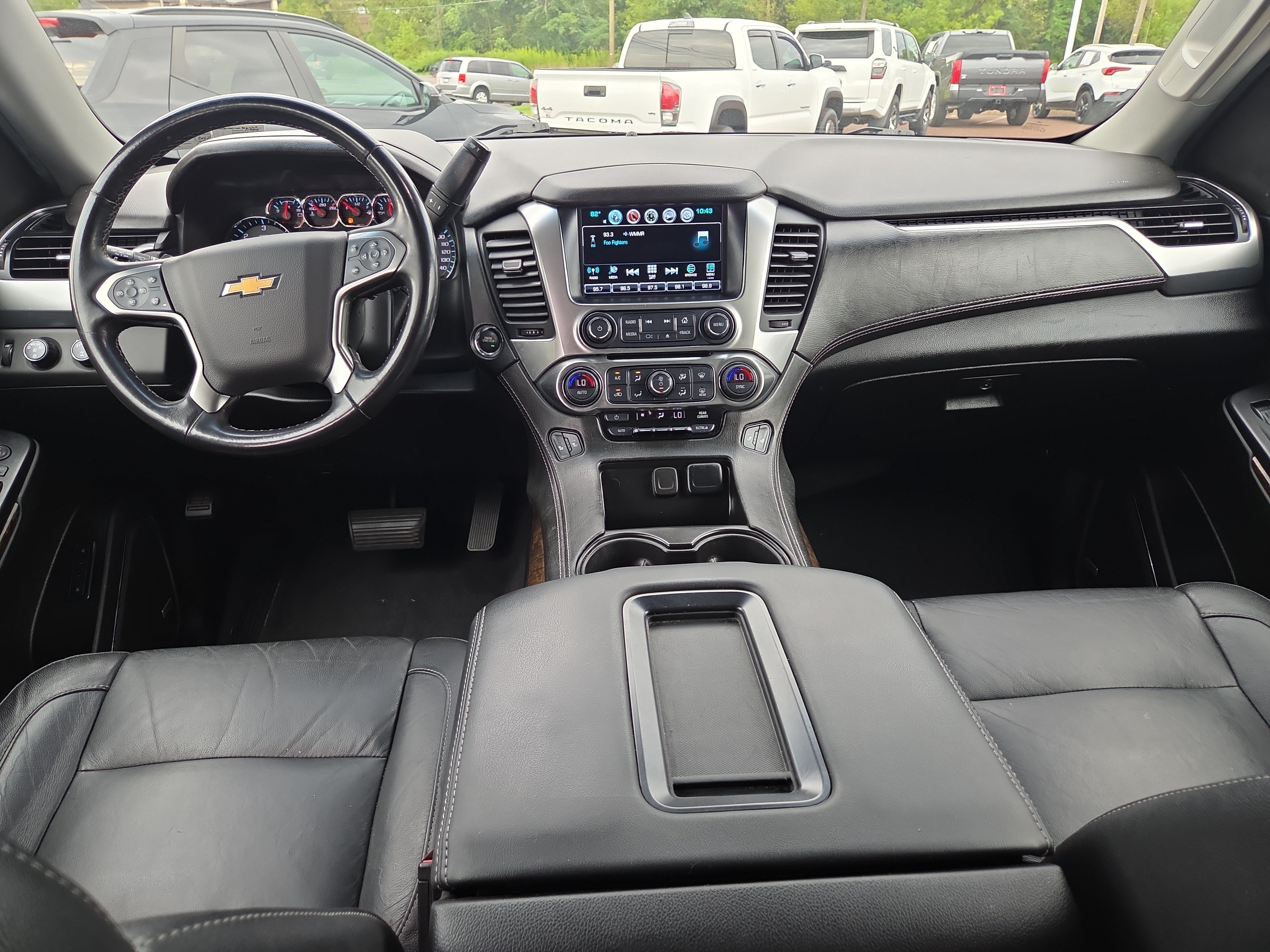 Used 2019 Chevrolet Suburban LT AWD/4WD image 20