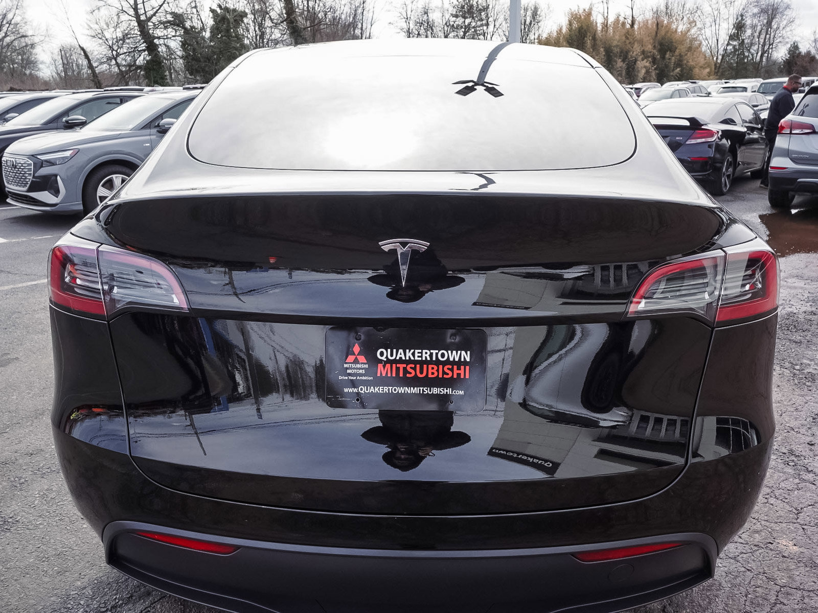 Used 2024 Tesla Model Y Long Range image 5
