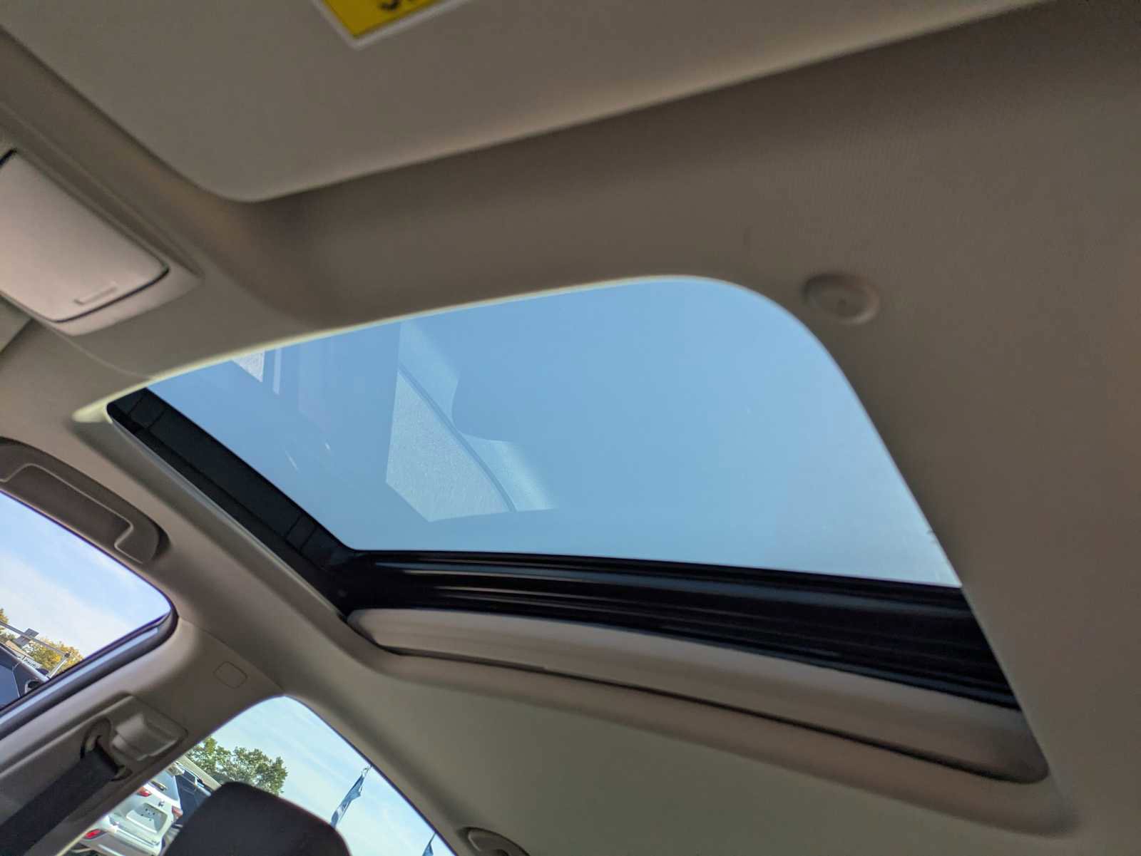 Used 2021 Honda Accord EX image 18