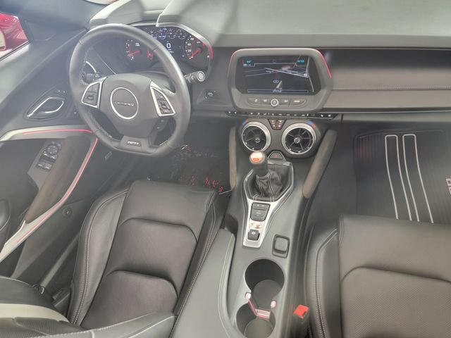 Used 2017 Chevrolet Camaro SS RWD image 31
