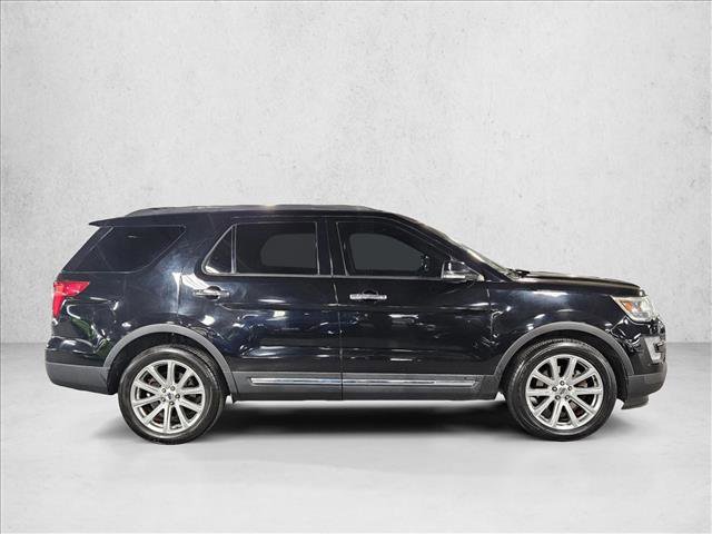 Used 2016 Ford Explorer Limited AWD/4WD image 4