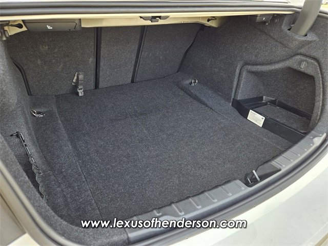 Used 2018 BMW 330i Sedan w/ Convenience Package image 15