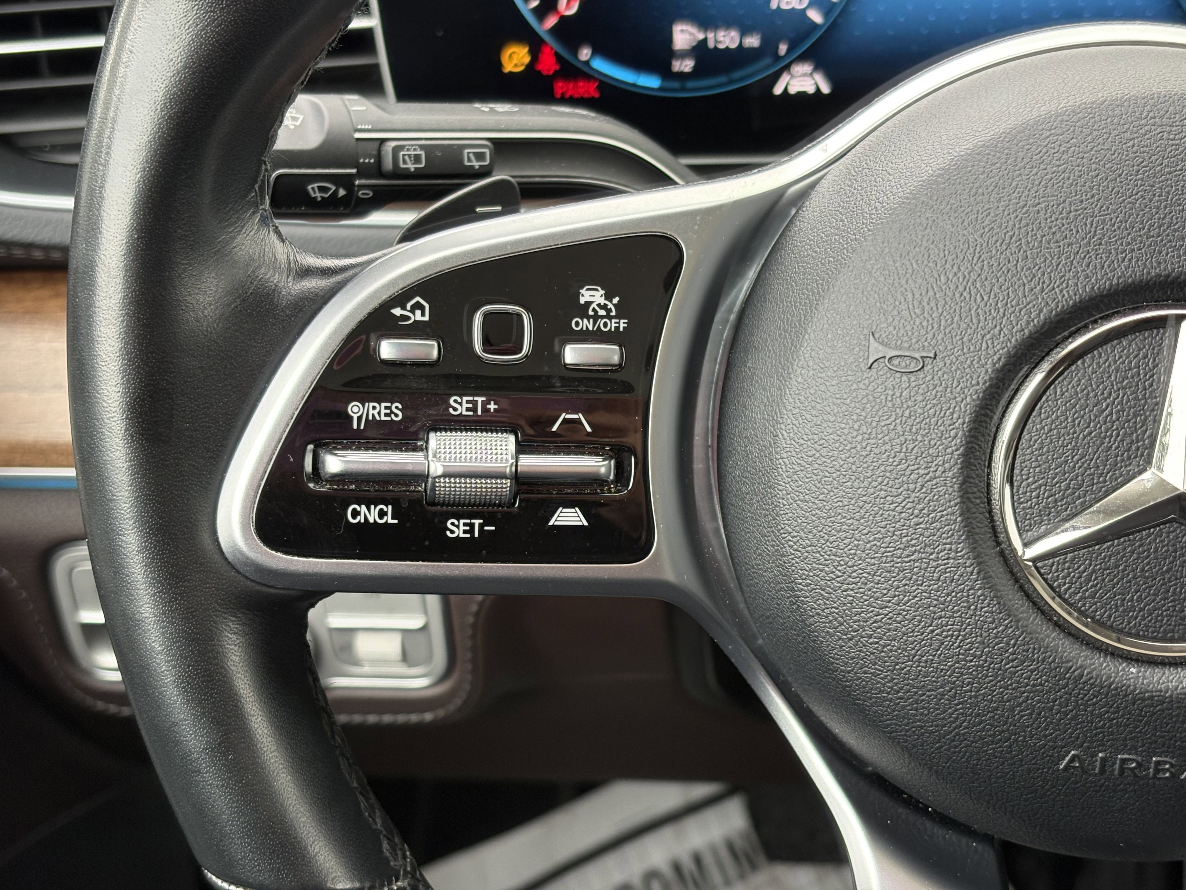 Used 2022 Mercedes-Benz GLS 450 4MATIC image 19