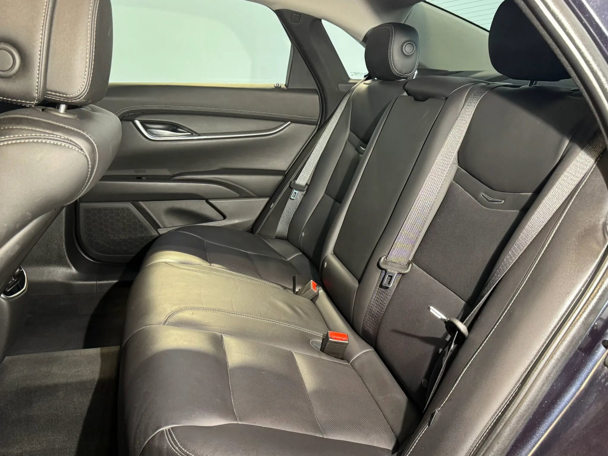 Used 2014 Cadillac XTS FWD image 26