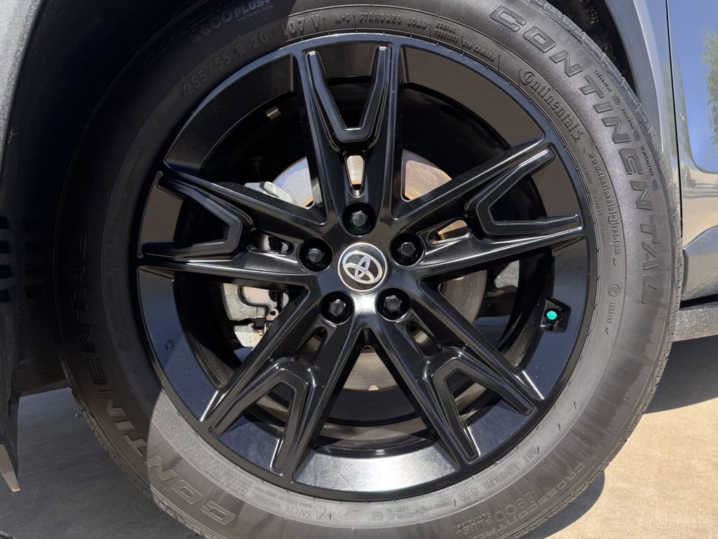 Used 2025 Toyota Grand Highlander Limited image 8