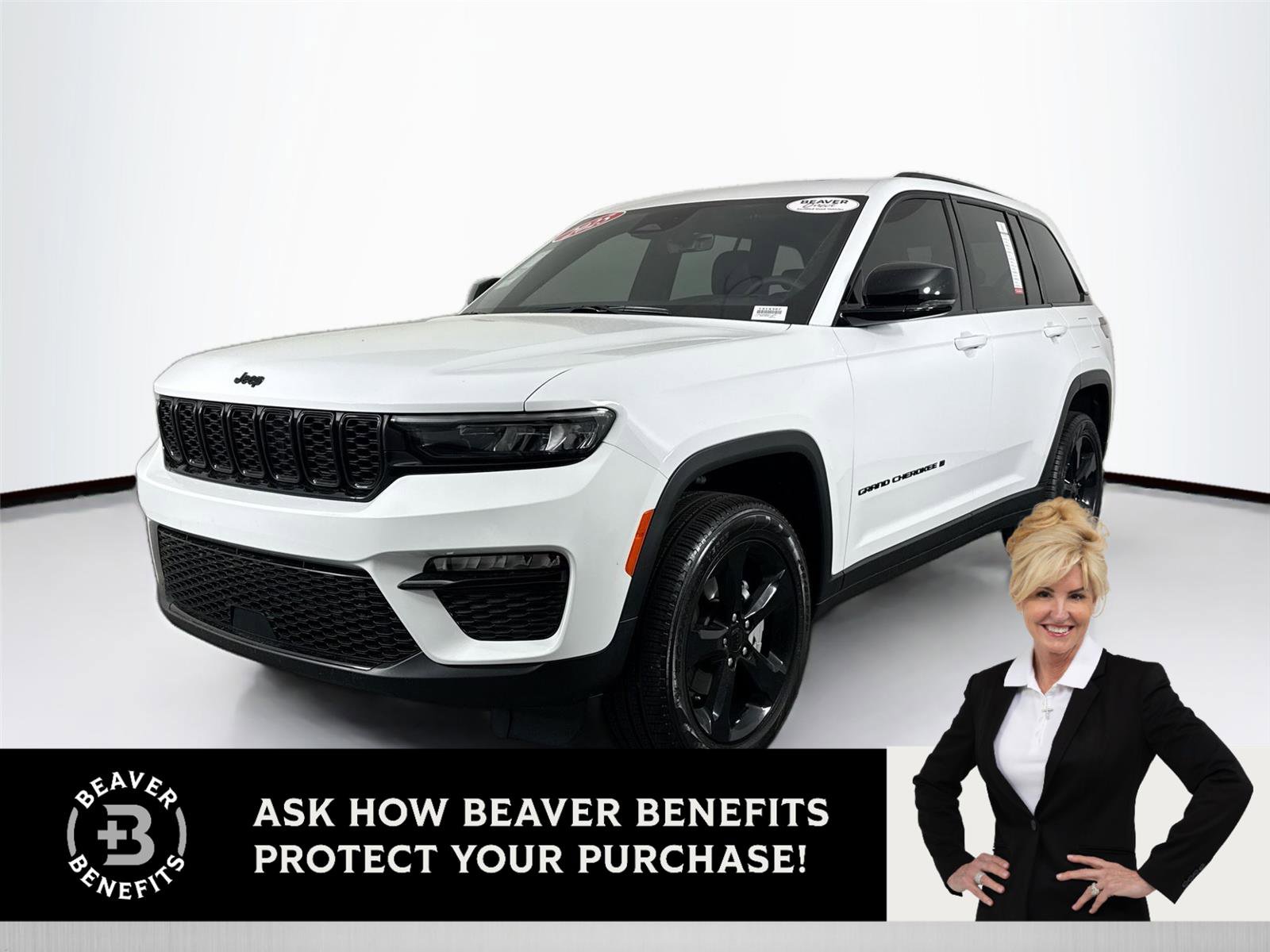 Used 2025 Jeep Grand Cherokee Limited w/ Black Appearance Package RWD image 1
