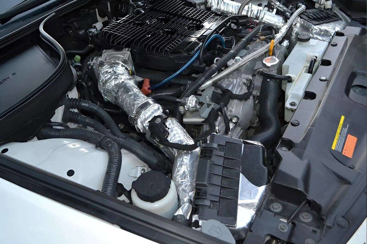 Used 2013 INFINITI G37 Journey w/ Premium Pkg image 32