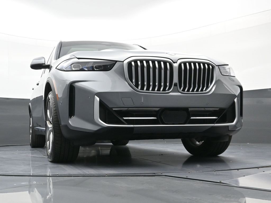 Used 2024 BMW X5 xDrive40i w/ Premium Package image 23