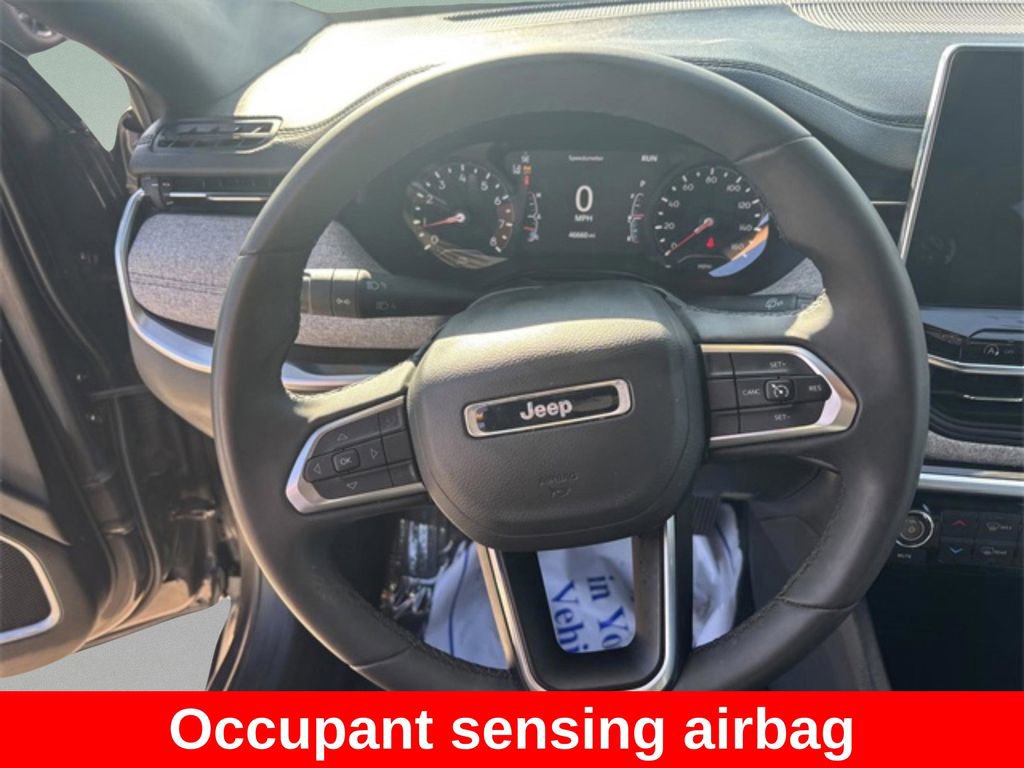 Certified 2024 Jeep Compass Latitude image 16