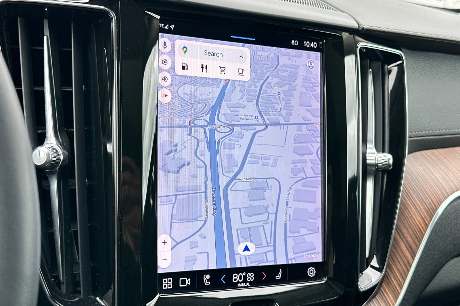 Used 2023 Volvo XC60 B5 Ultimate w/ Climate Package image 22