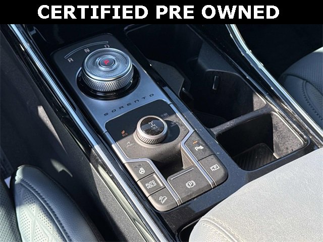 Certified 2025 Kia Sorento SX Prestige image 22