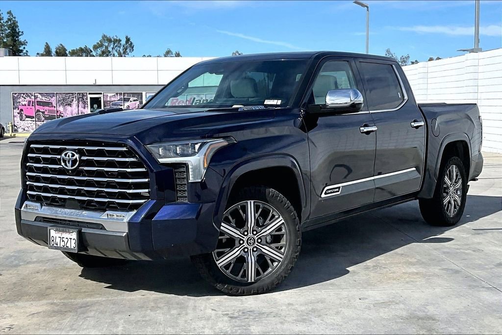 Used 2023 Toyota Tundra Capstone AWD/4WD image 2