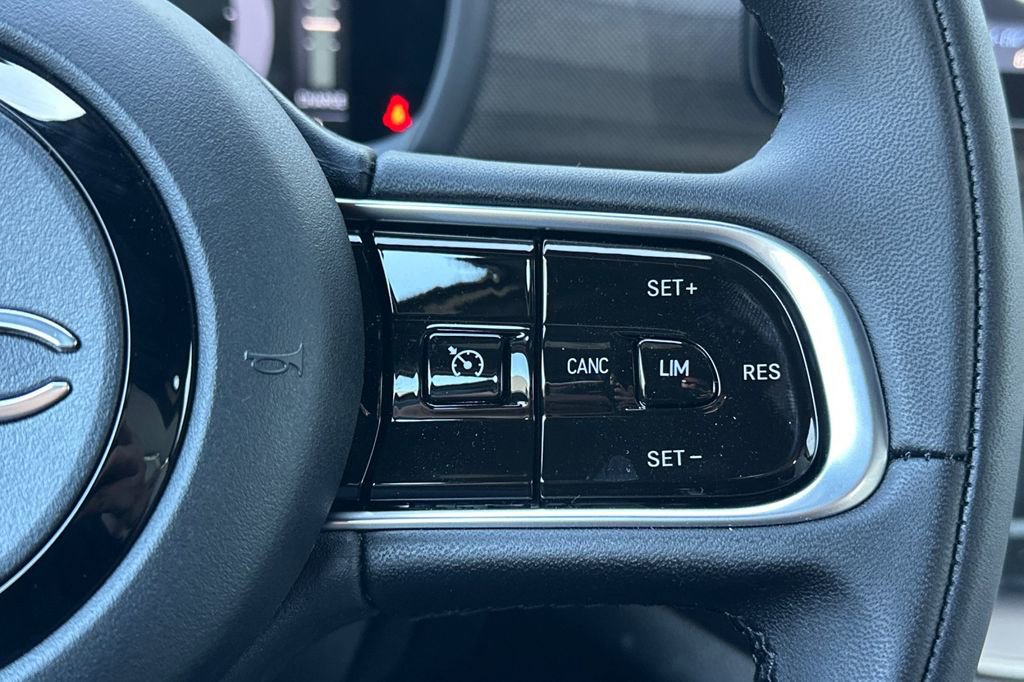 New 2025 FIAT 500 e image 26