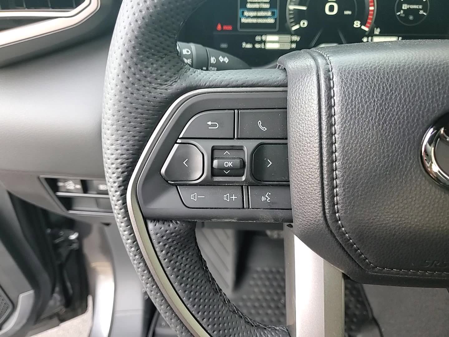 New 2026 Toyota Tundra Limited image 14