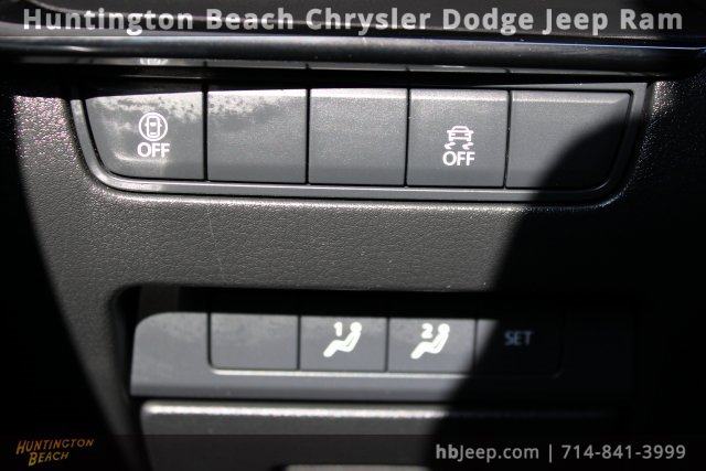 Used 2023 MAZDA MAZDA3 s image 20