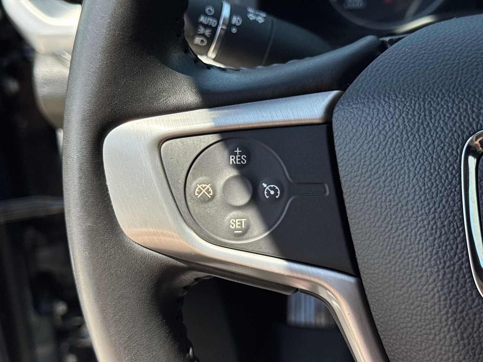 Used 2019 GMC Acadia SLE w/ LPO, Floor Liner Package FWD image 19