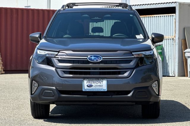 Used 2026 Subaru Forester Premium AWD/4WD image 9
