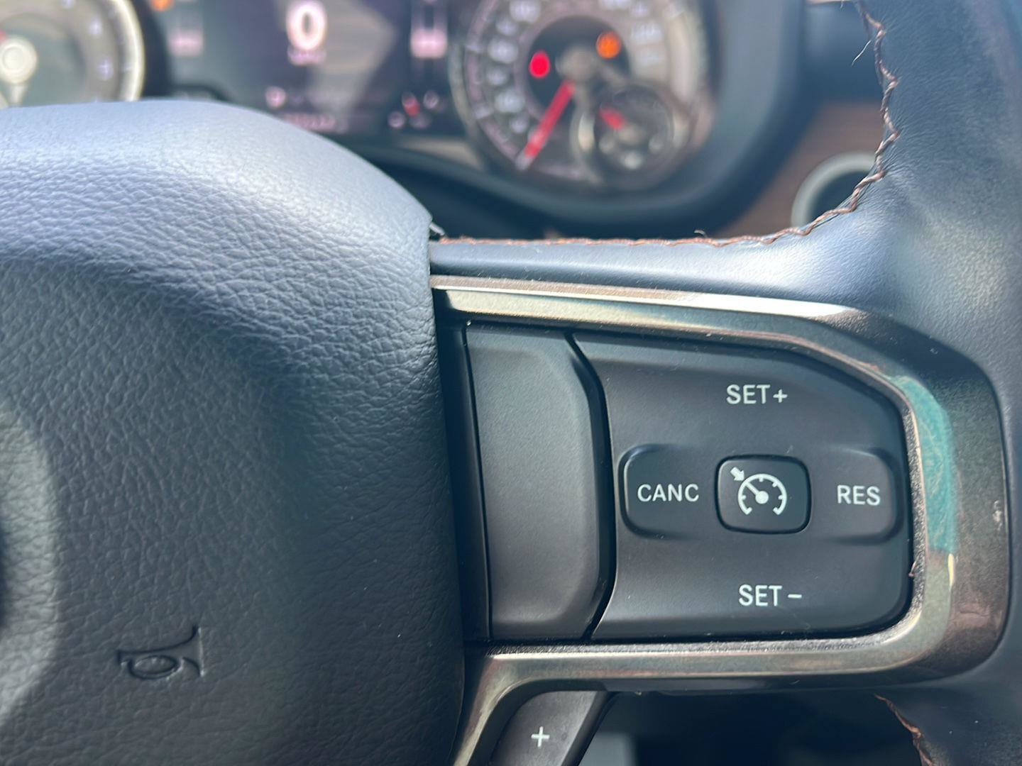 Used 2019 RAM 1500 Limited AWD/4WD image 17