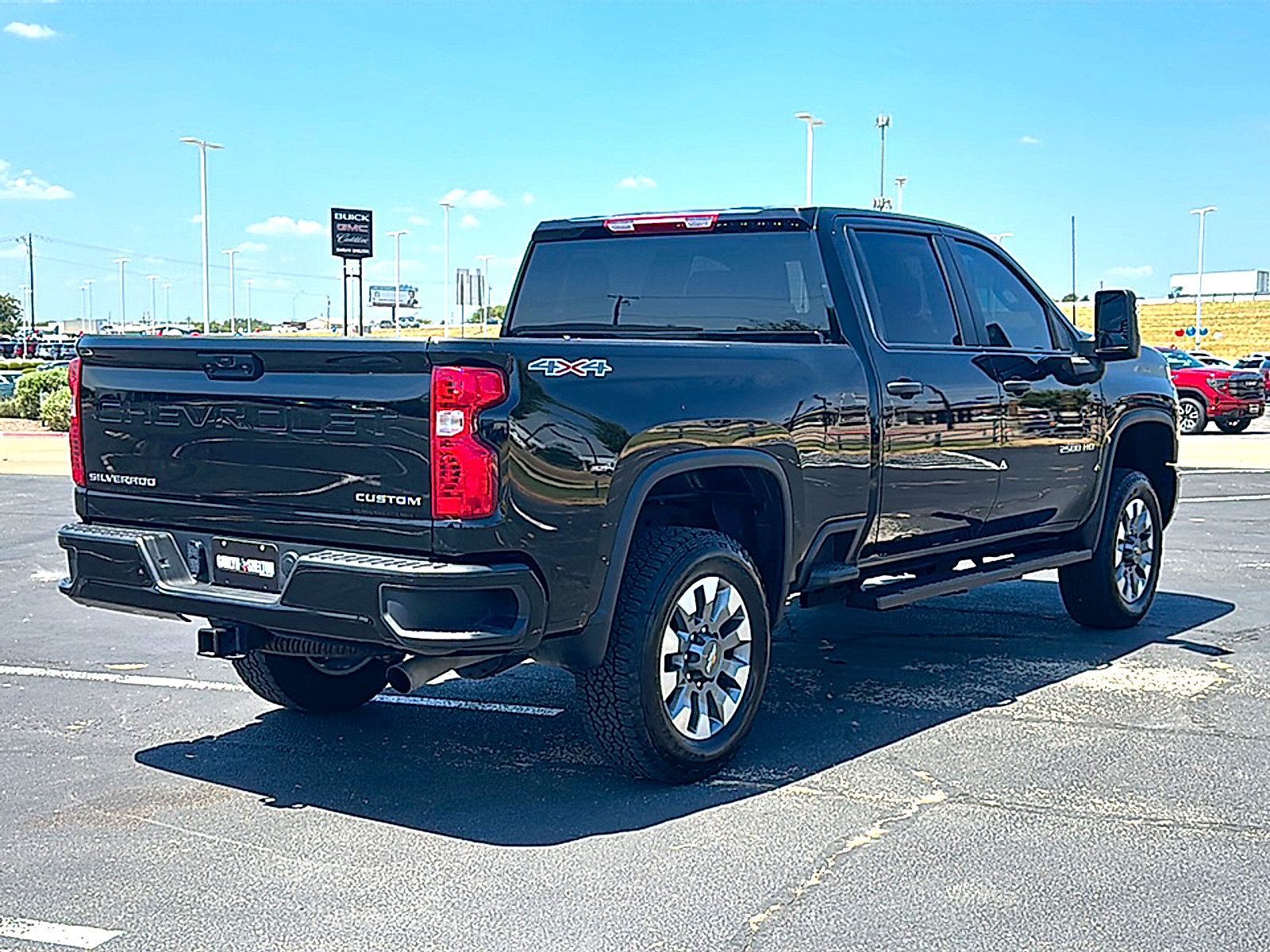 Used 2025 Chevrolet Silverado 2500 Custom w/ Custom Convenience Package AWD/4WD image 8