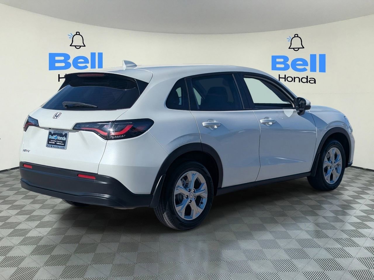 Used 2023 Honda HR-V LX image 4