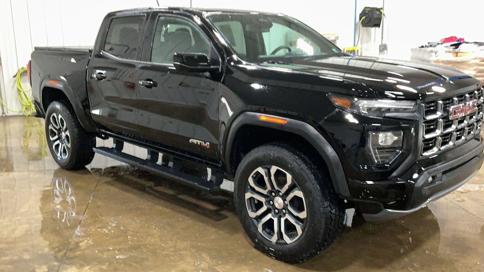 Used 2024 GMC Canyon AT4 w/ Canyon Safety Plus Package image 4