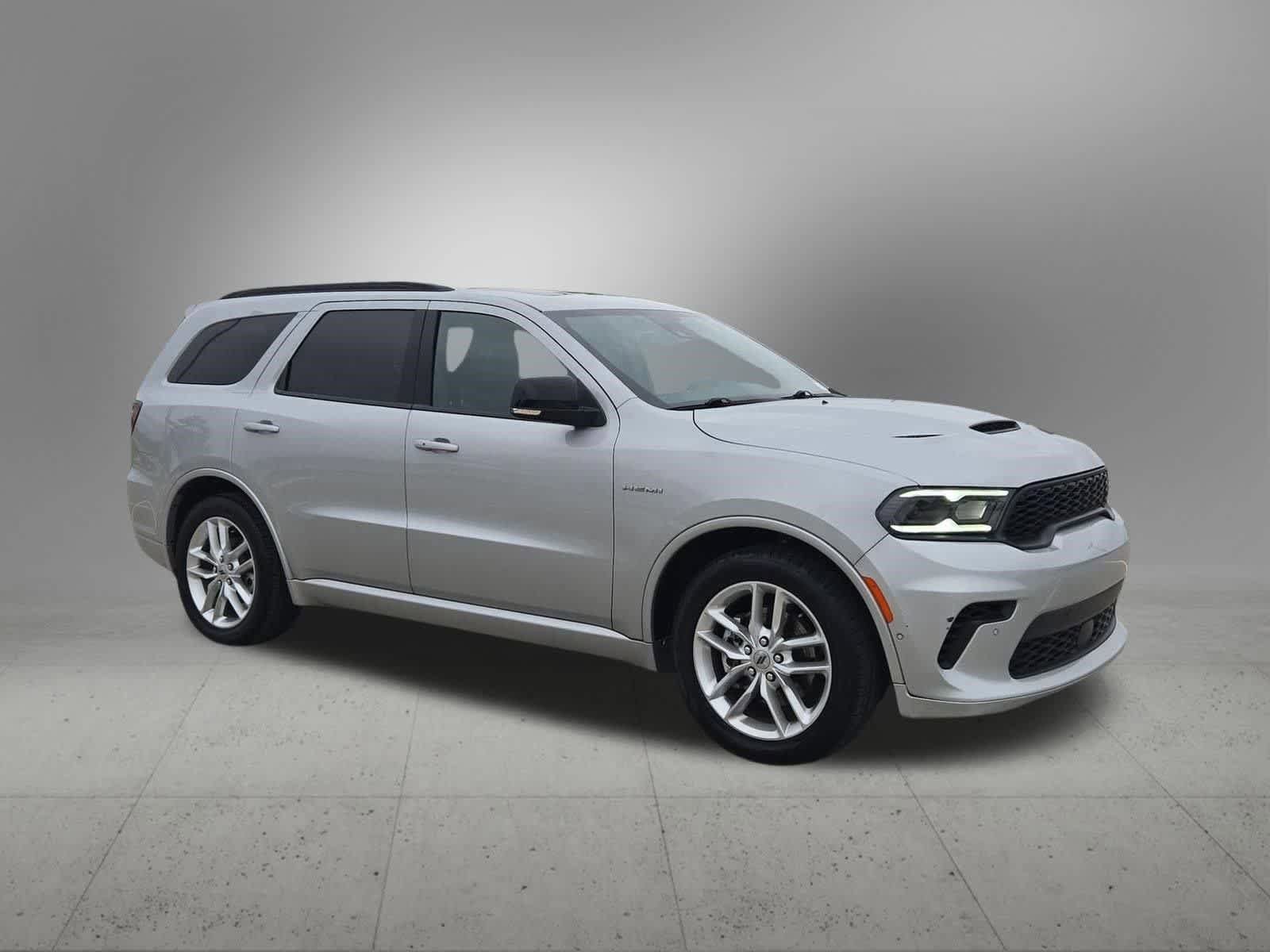 Used 2024 Dodge Durango R/T AWD/4WD image 8