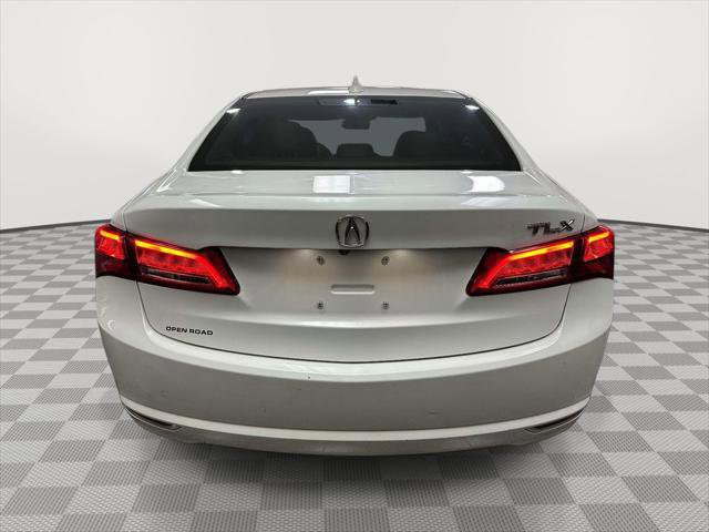 Used 2020 Acura TLX image 3