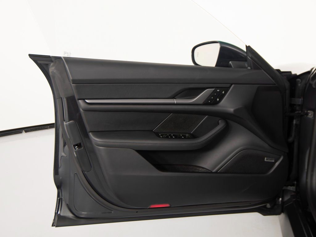 New 2026 Porsche Taycan 4S image 12