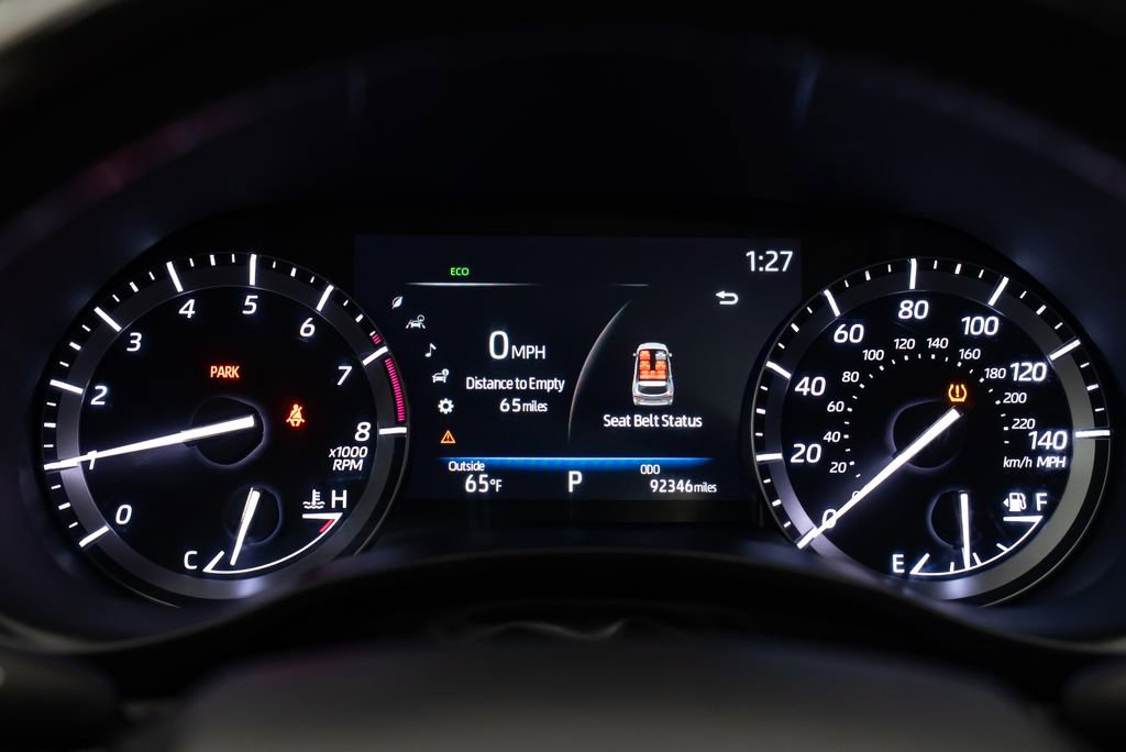 Used 2021 Toyota Highlander XLE image 18