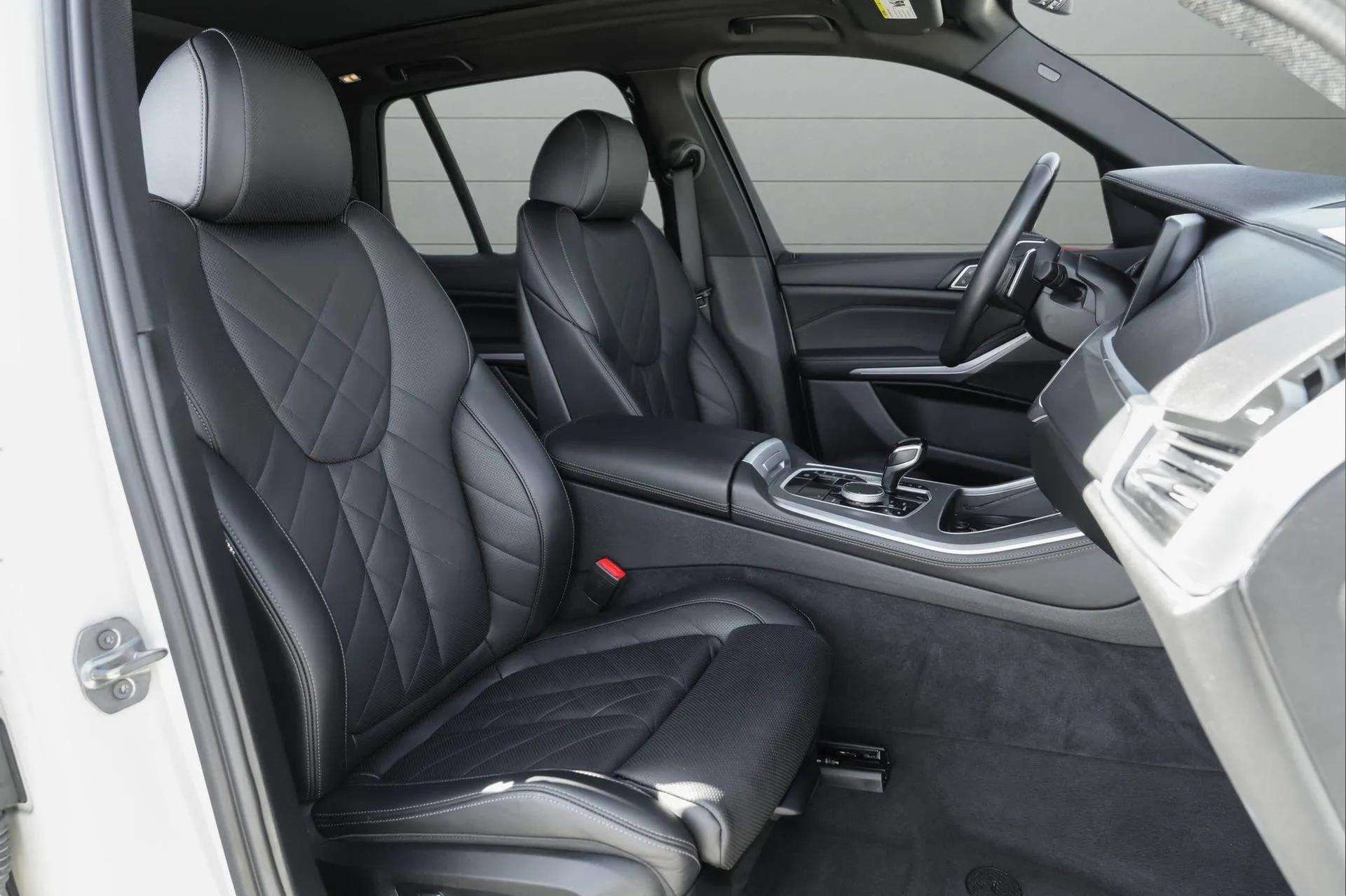 Used 2023 BMW X5 sDrive40i w/ Premium Package image 35