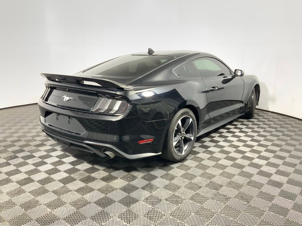 Used 2021 Ford Mustang Coupe image 14
