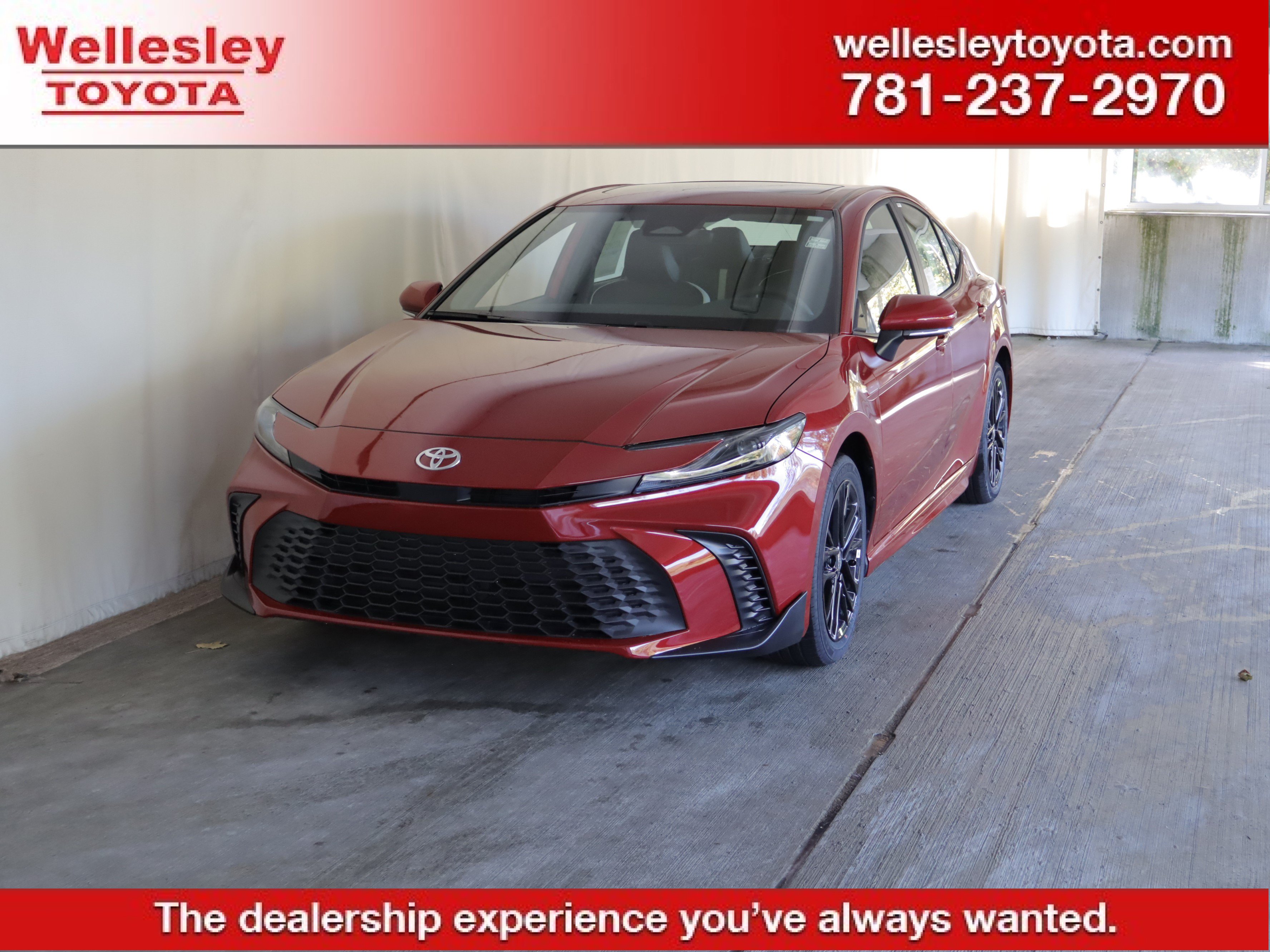 Used 2026 Toyota Camry SE w/ Convenience Package AWD/4WD image 1
