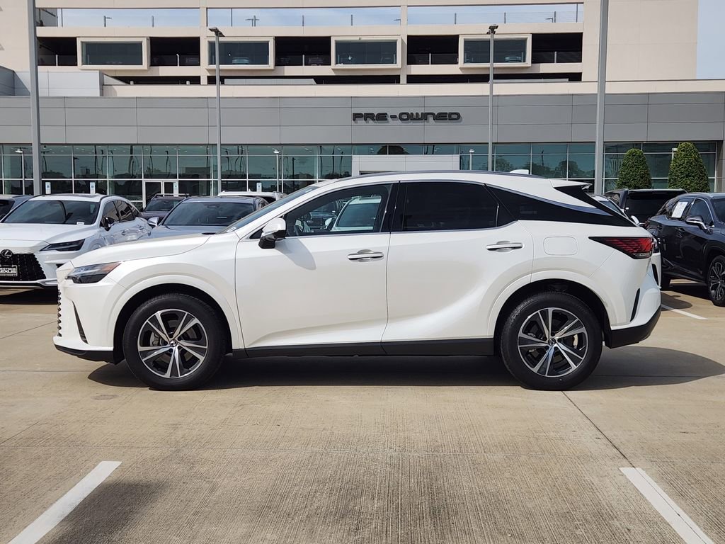 Used 2025 Lexus RX 350 Premium w/ Accessory Package (Z1) image 4